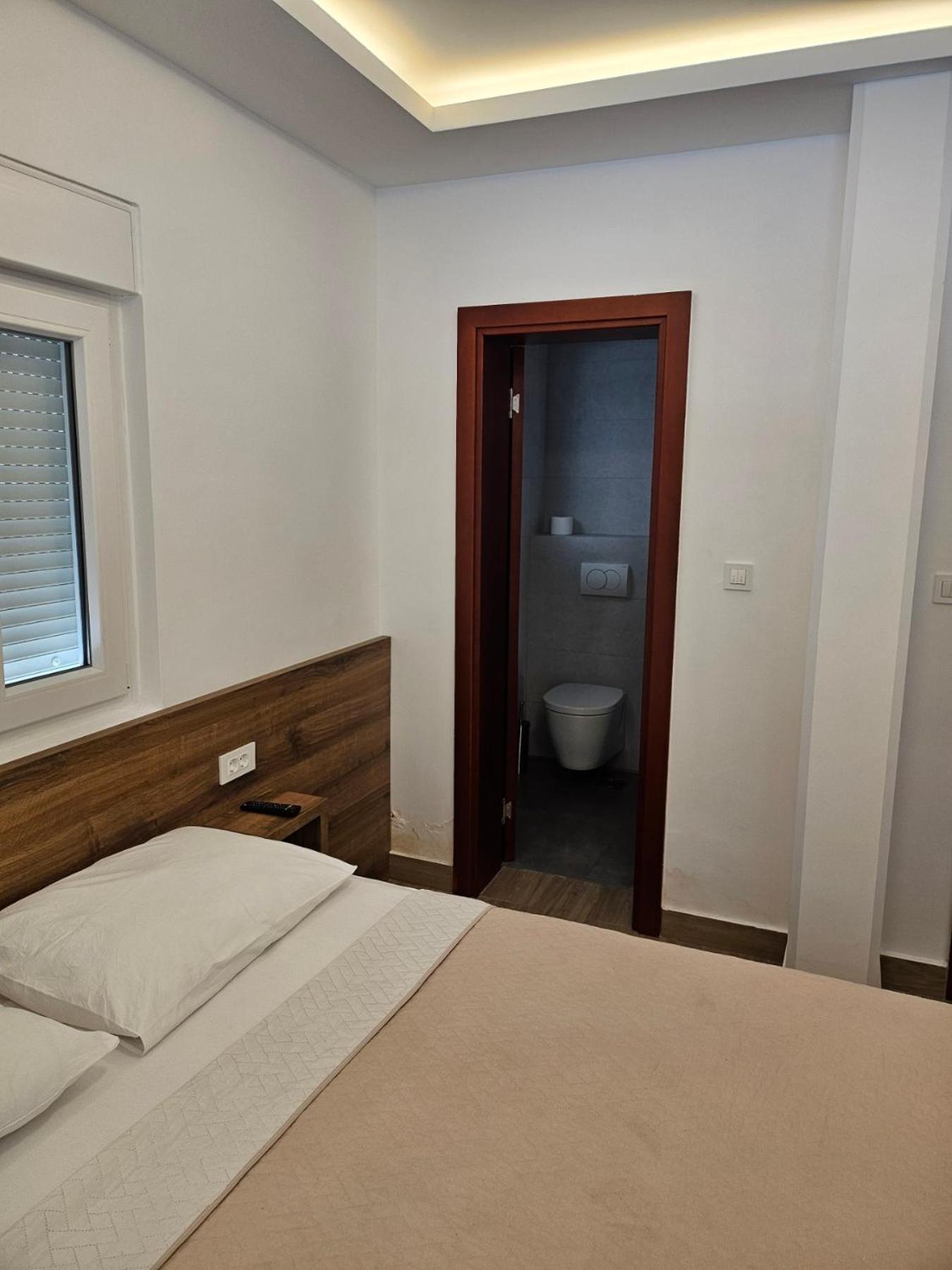 Grejm Family Apartments Petrovac Luaran gambar