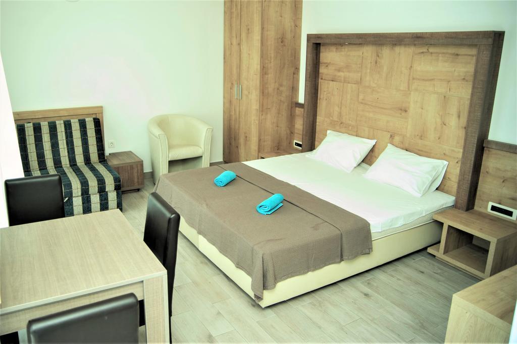 Grejm Family Apartments Petrovac Luaran gambar