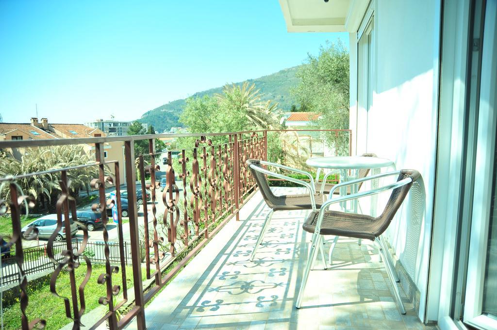 Grejm Family Apartments Petrovac Luaran gambar