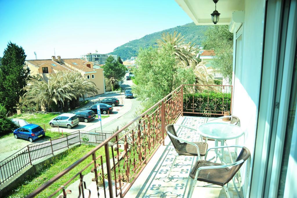 Grejm Family Apartments Petrovac Luaran gambar