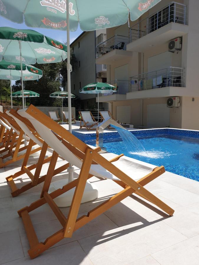 Grejm Family Apartments Petrovac Luaran gambar